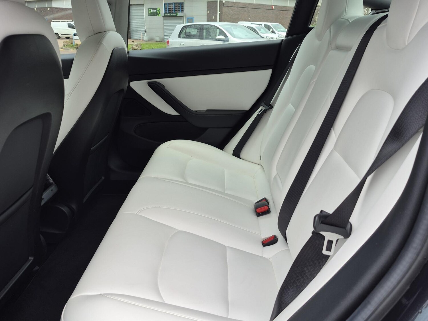 Used Tesla Model 3 2019 for sale - 77367211: Photo 11