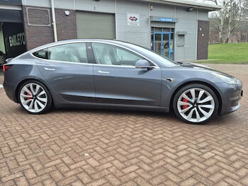 Used Tesla Model 3 2019 for sale - 77367211: Photo