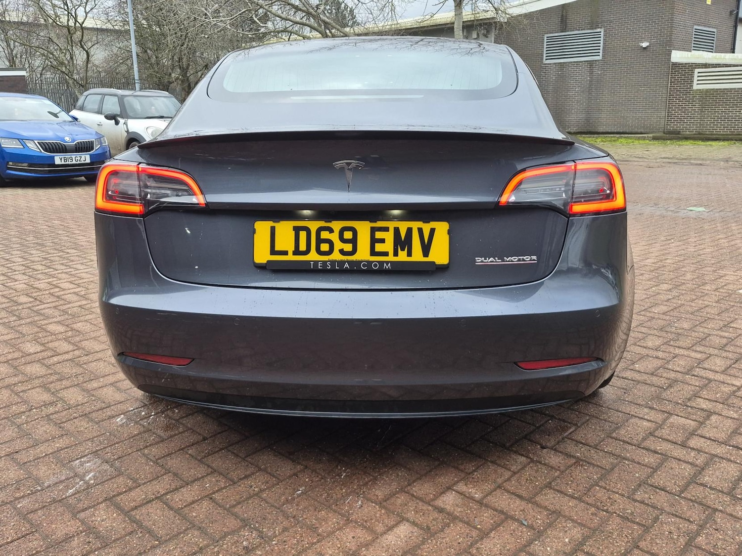 Used Tesla Model 3 2019 for sale - 77367211: Photo 5