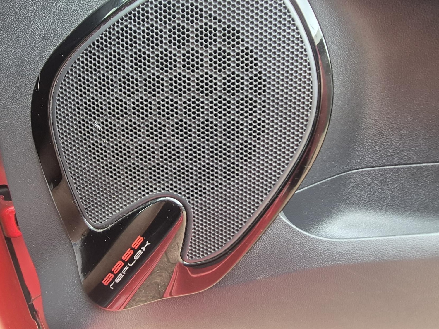 Used Renault Clio 2018 for sale - 76965694: Photo 24