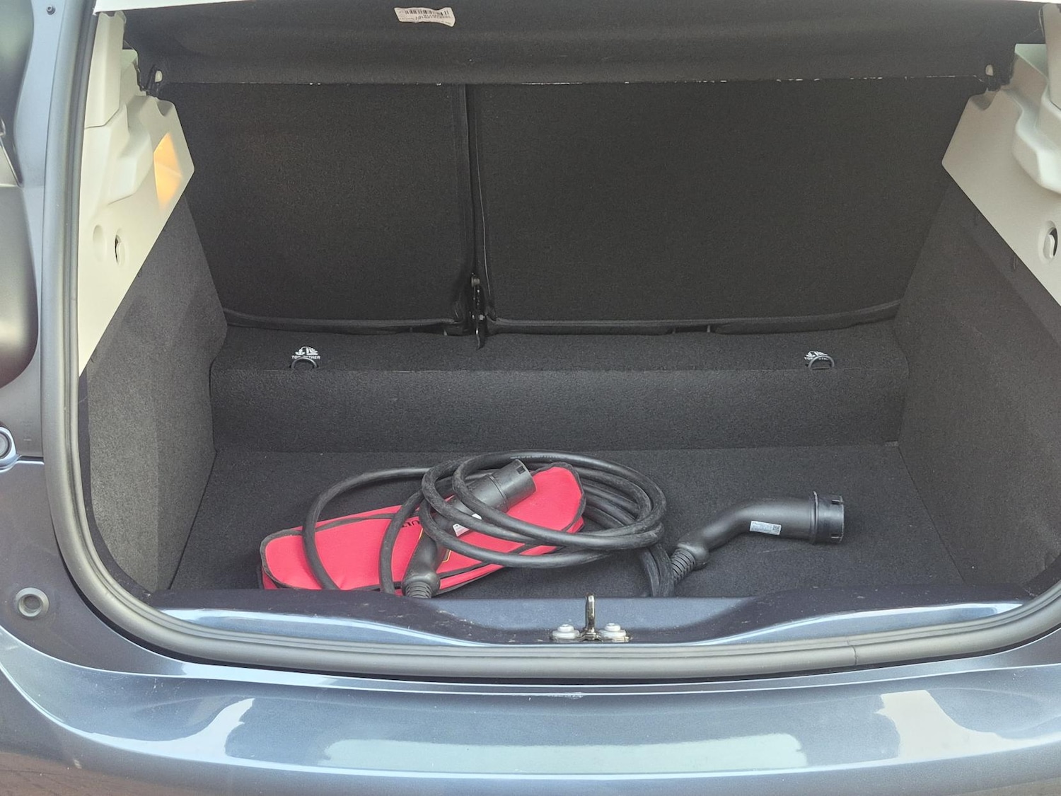 Used Renault Zoe 2021 for sale - 76965700: Photo 11