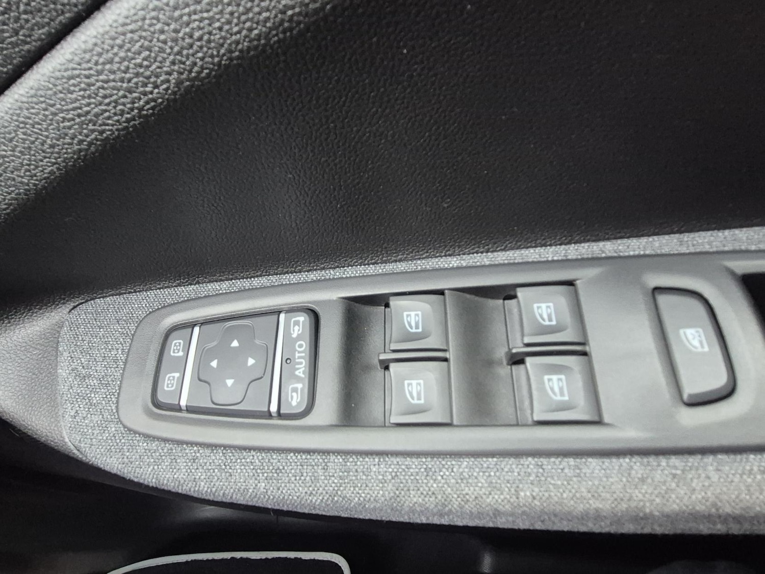 Used Renault Zoe 2021 for sale - 76965700: Photo 23