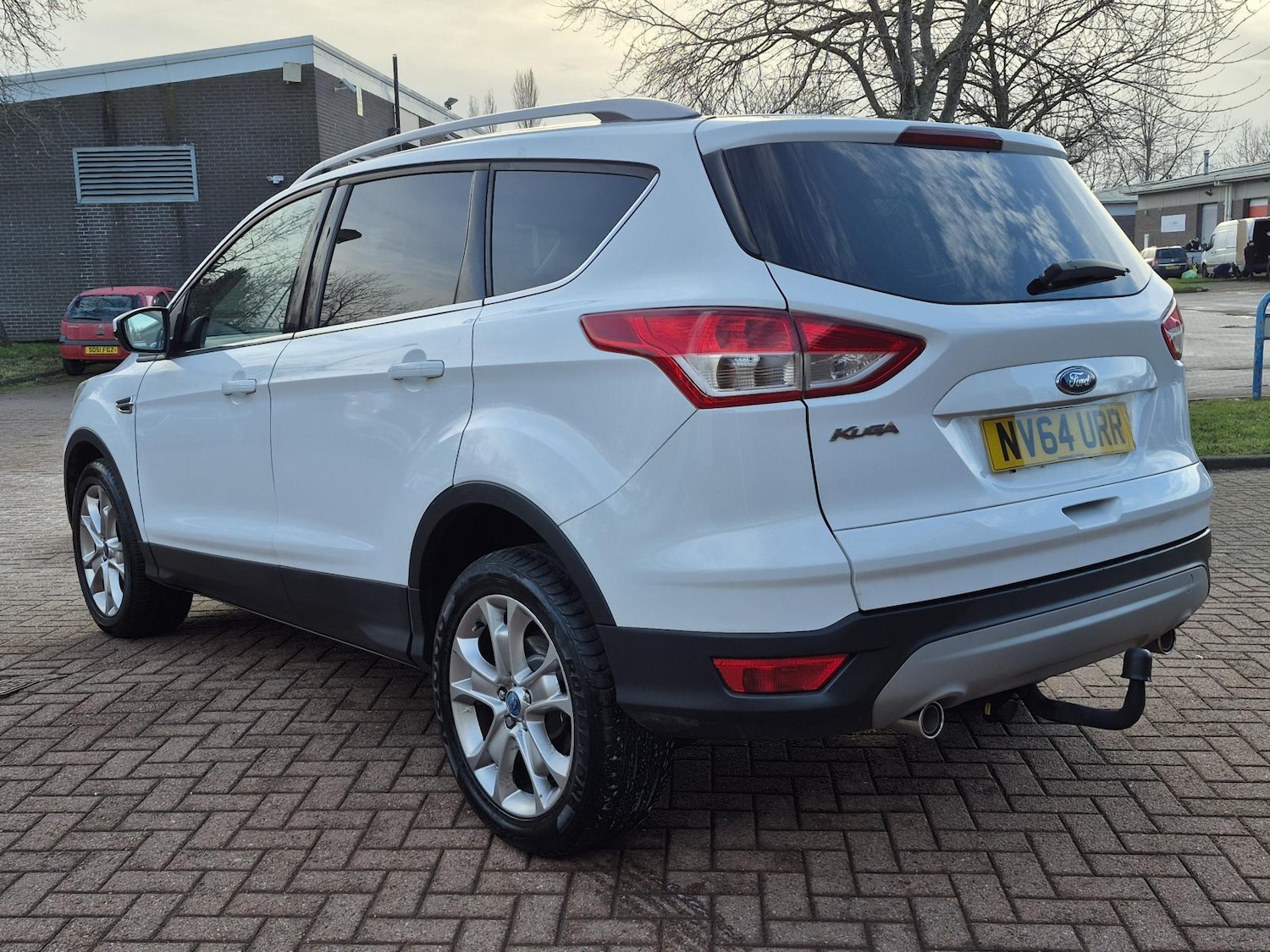 Used Ford Kuga 2015 for sale - 77210673: Photo 6