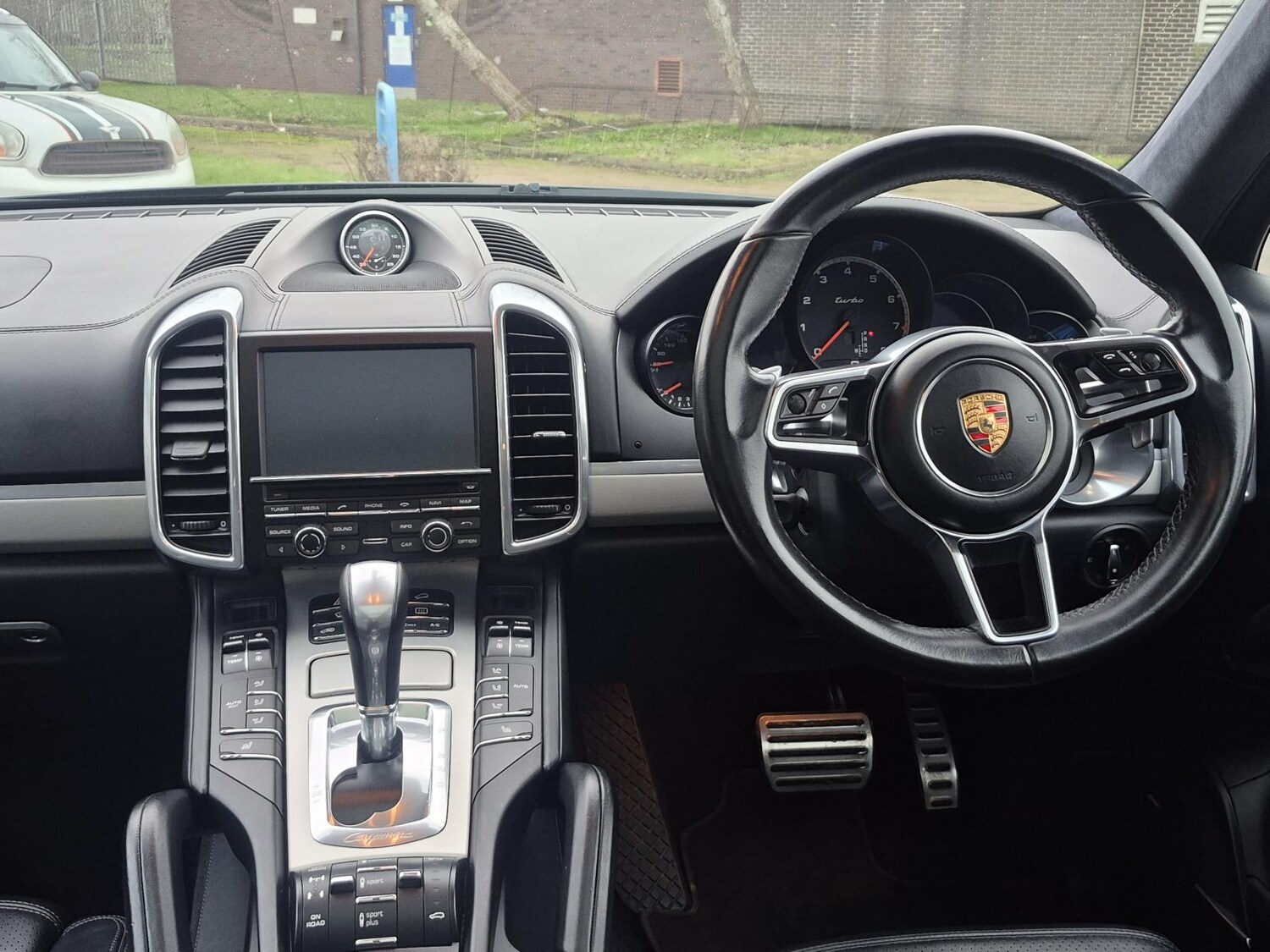Used Porsche Cayenne 2015 for sale - 77406492: Photo 12
