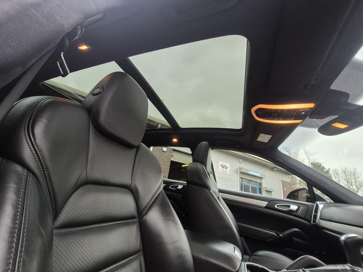 Used Porsche Cayenne 2015 for sale - 77406492: Photo 18