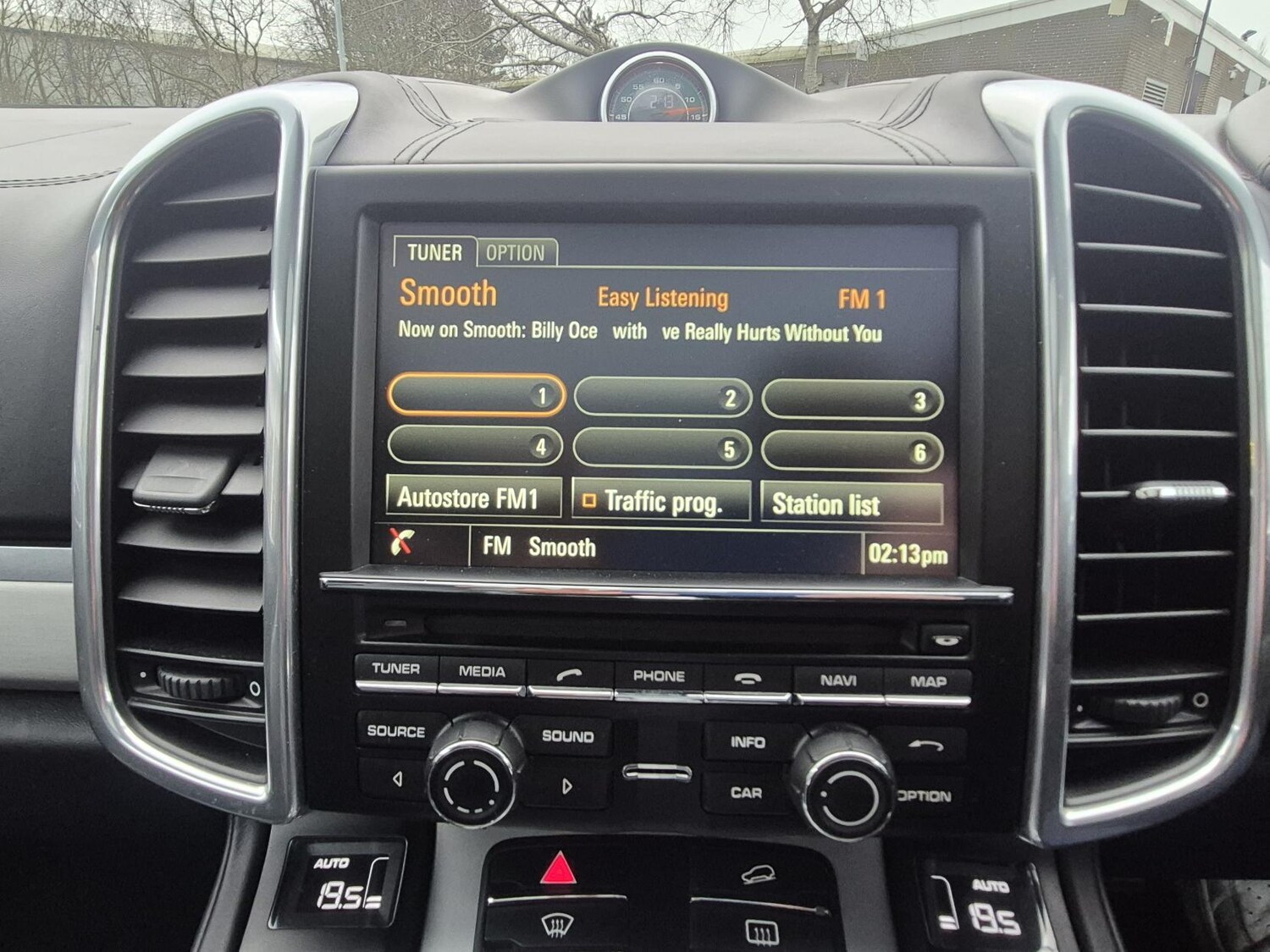 Used Porsche Cayenne 2015 for sale - 77406492: Photo 22