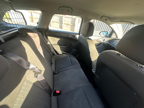 Used Vauxhall Astra 2013 for sale - 74879786: Photo 29