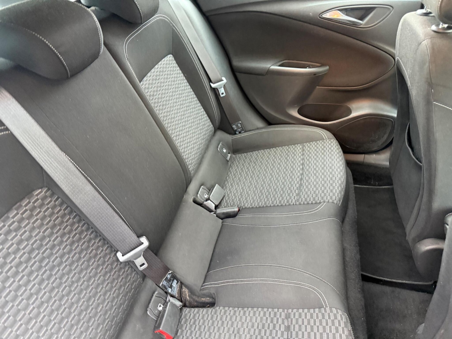 Used Vauxhall Astra 2016 for sale - 76743473: Photo 34