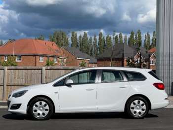 2014 (14) - 1.7 CDTi ecoFLEX Exclusiv Sports Tourer Euro 5 (s/s) 5dr