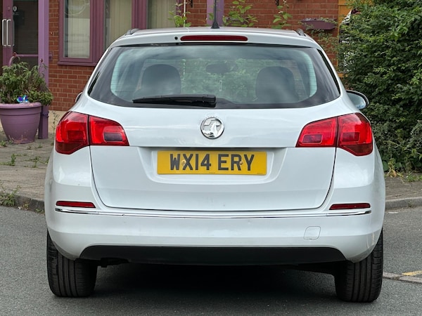 Used Vauxhall Astra 2014 for sale - 75090214: Photo 9