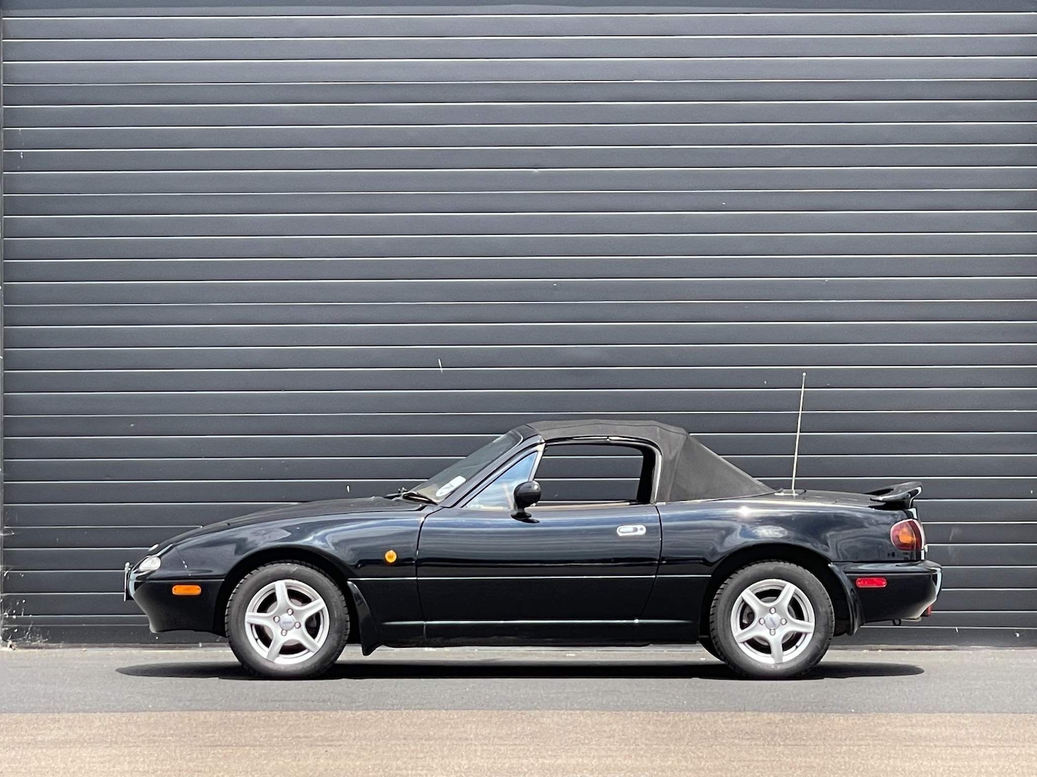 Used Mazda Eunos for sale - 76476582: Photo 12