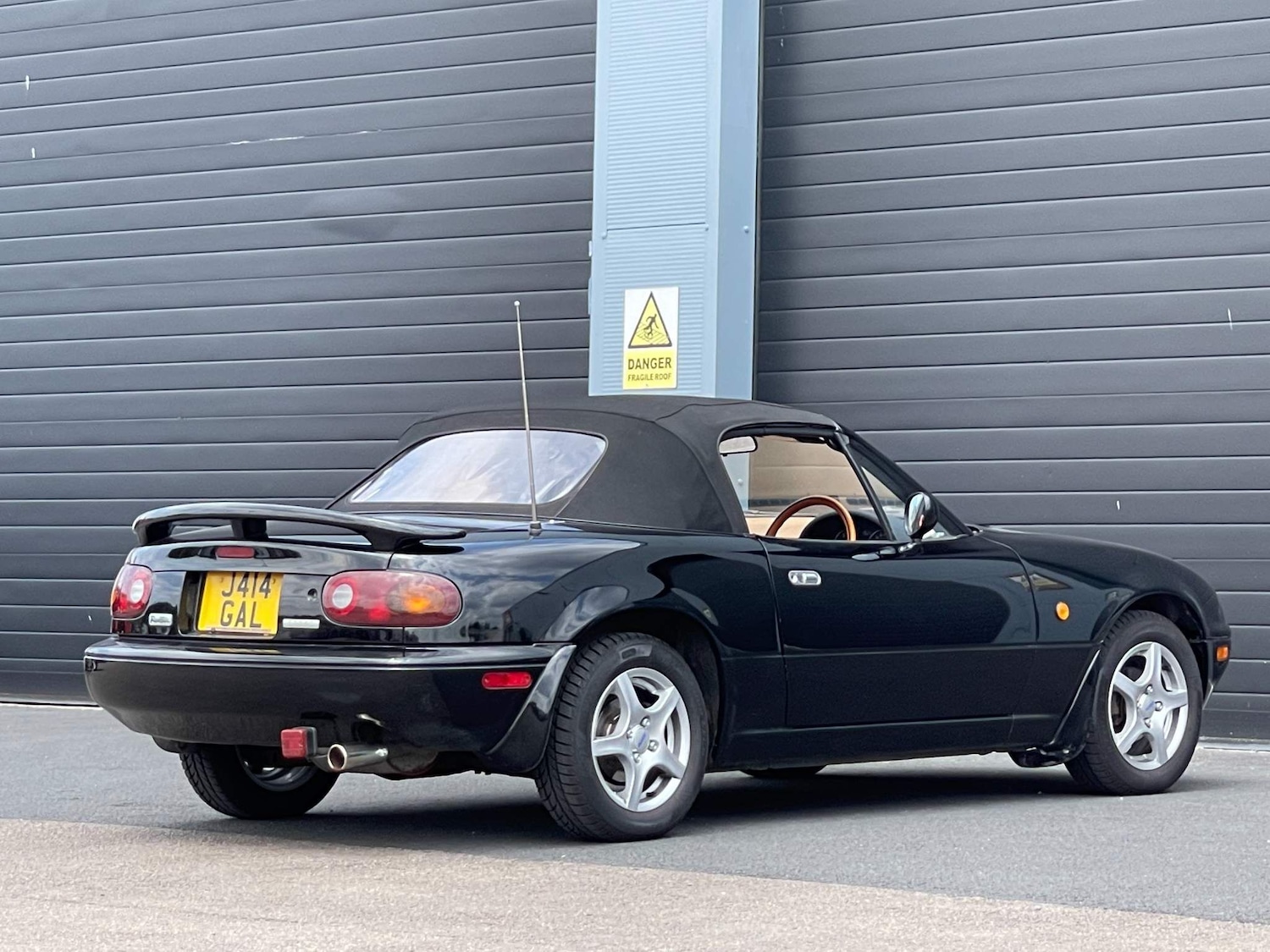 Used Mazda Eunos for sale - 76476582: Photo 17