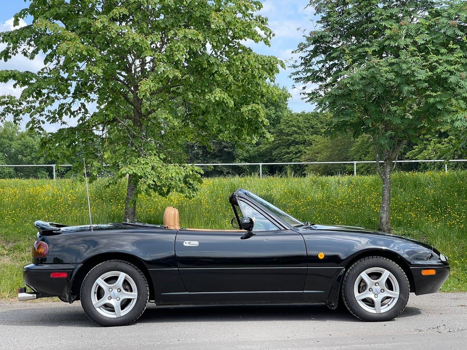 Used Mazda Eunos for sale - 76476582: Photo 35