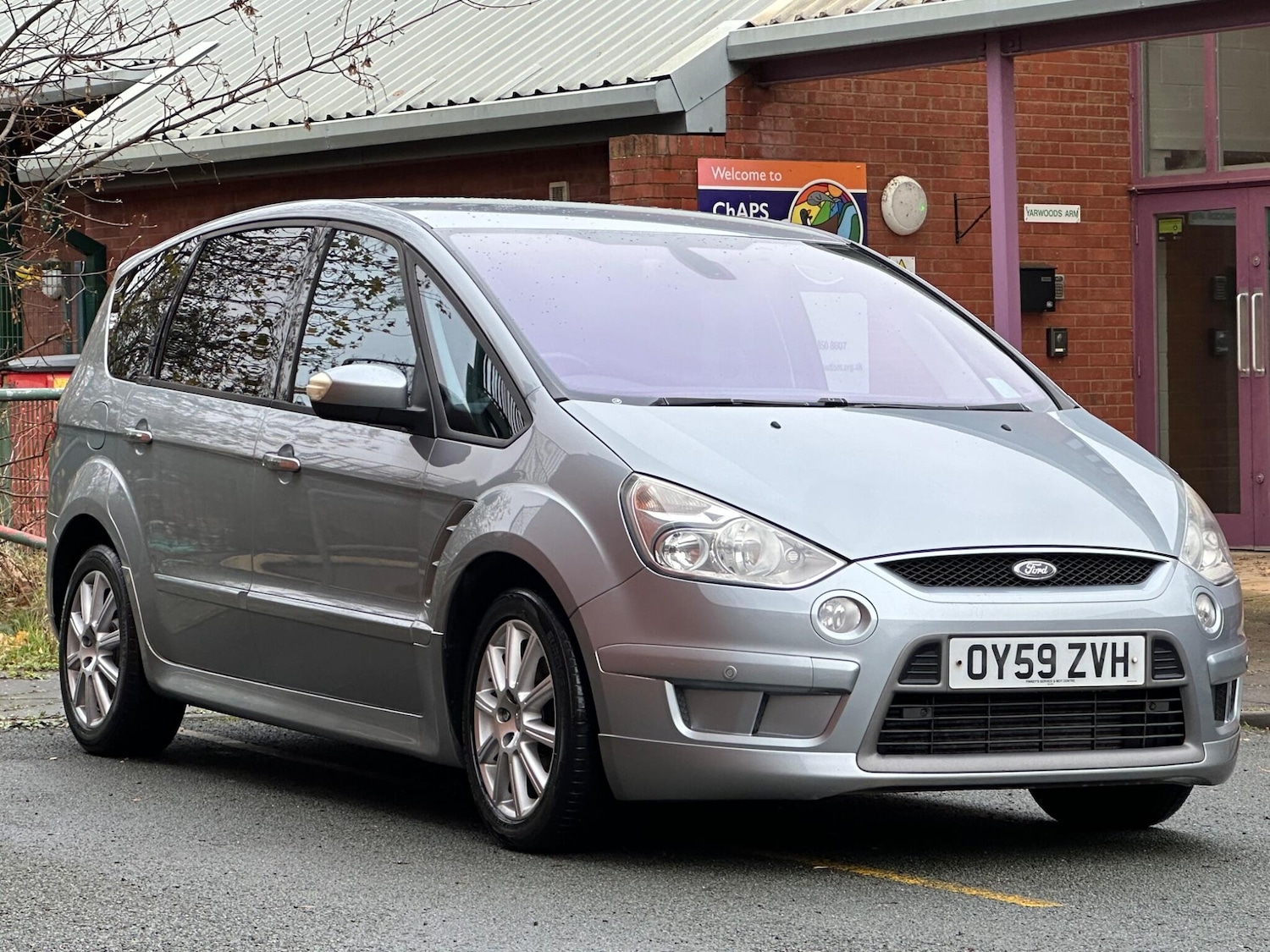 Used Ford S-Max 2009 for sale - 76667345: Photo 1
