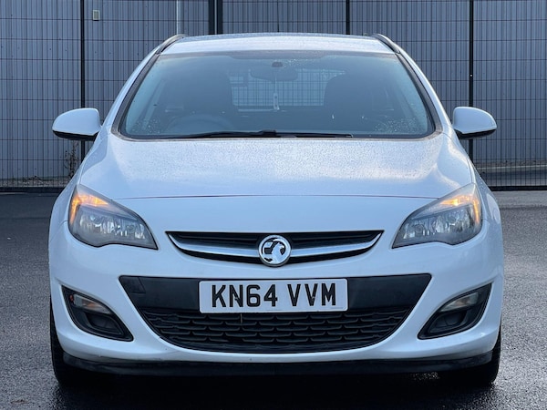 Used Vauxhall Astra 2014 for sale - 74879806: Photo 2