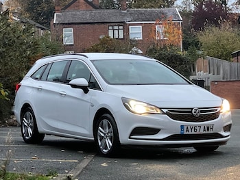 Used Vauxhall Astra 2017 for sale - 76511996: Photo