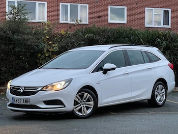 Used Vauxhall Astra 2017 for sale - 76511996: Photo