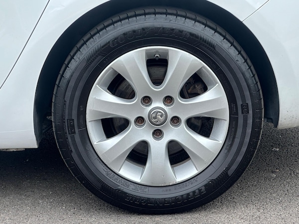 Used Vauxhall Astra 2015 for sale - 75682165: Photo 22