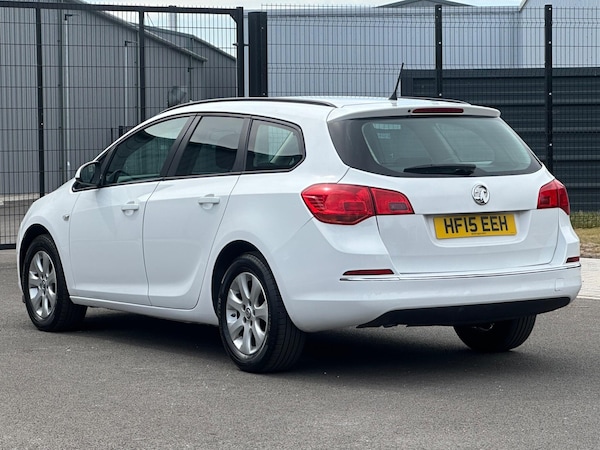 Used Vauxhall Astra 2015 for sale - 75682165: Photo 7