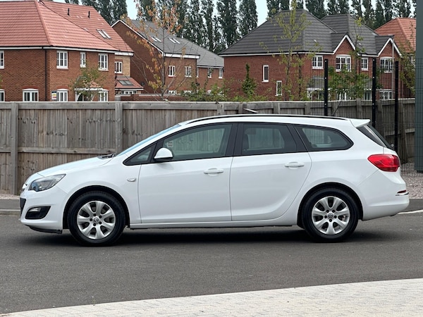 Used Vauxhall Astra 2015 for sale - 75682165: Photo 8