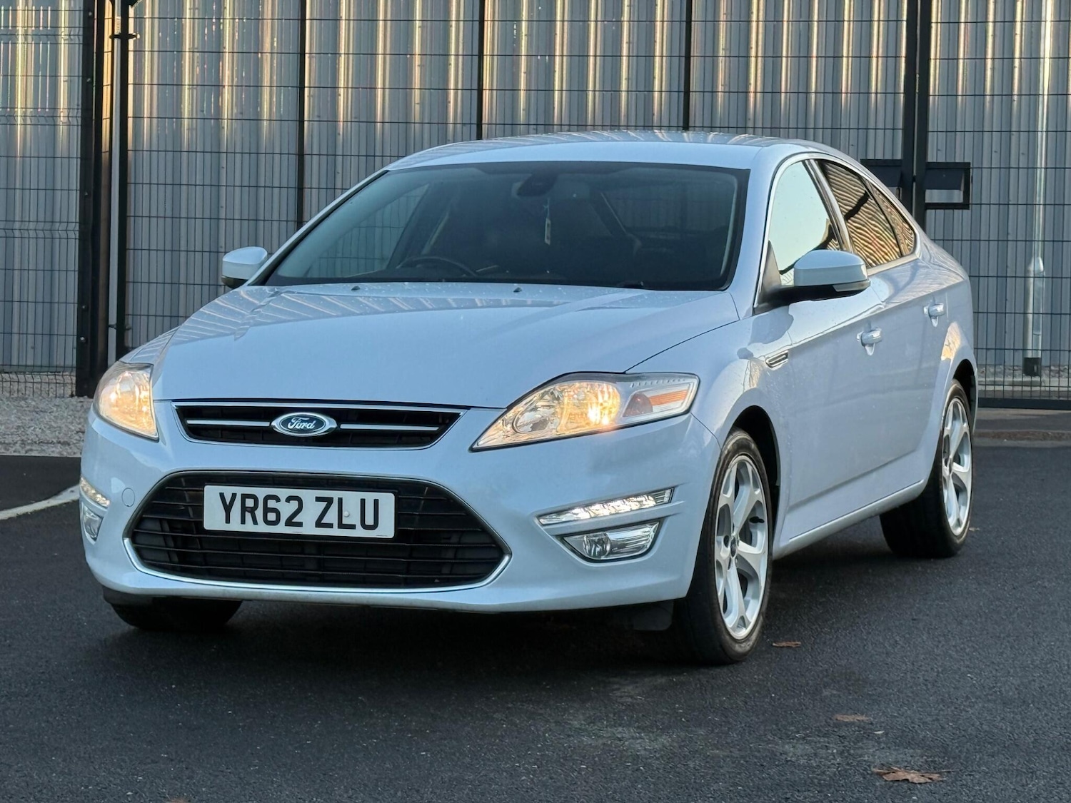 Used Ford Mondeo 2012 for sale - 76727865: Photo 14