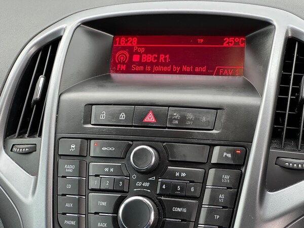 Used Vauxhall Astra 2015 for sale - 75551828: Photo 28