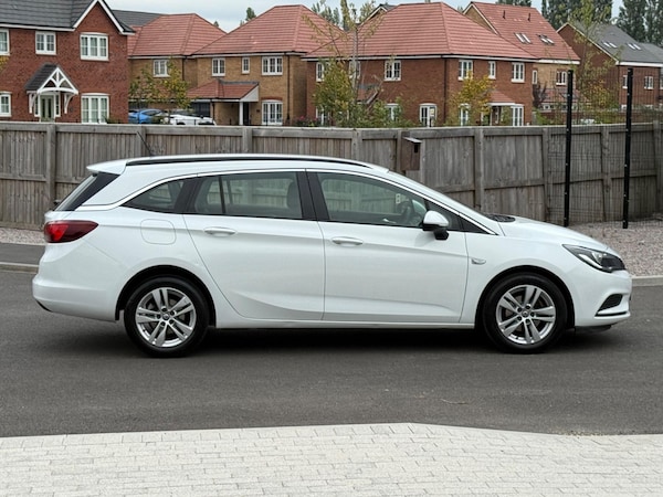 Used Vauxhall Astra 2018 for sale - 75622745: Photo 18