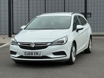 Used Vauxhall Astra 2018 for sale - 75622745: Photo