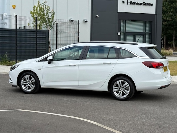 Used Vauxhall Astra 2018 for sale - 75622745: Photo 31