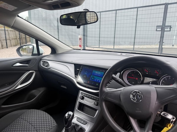 Used Vauxhall Astra 2018 for sale - 75622745: Photo 40