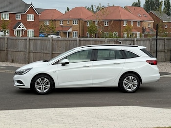 Used Vauxhall Astra 2018 for sale - 75622745: Photo