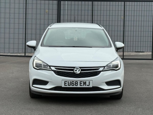 Used Vauxhall Astra 2018 for sale - 75622745: Photo 8