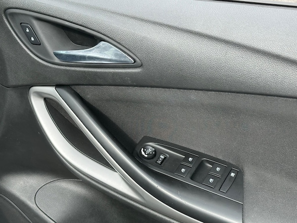 Used Vauxhall Astra 2018 for sale - 75531271: Photo 15