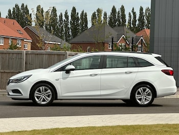 Used Vauxhall Astra 2018 for sale - 75531271: Photo
