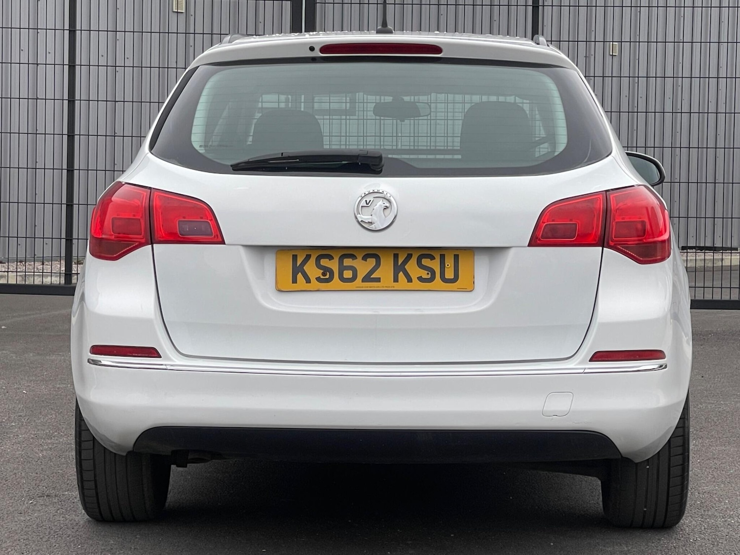 Used Vauxhall Astra 2013 for sale - 76667372: Photo 12