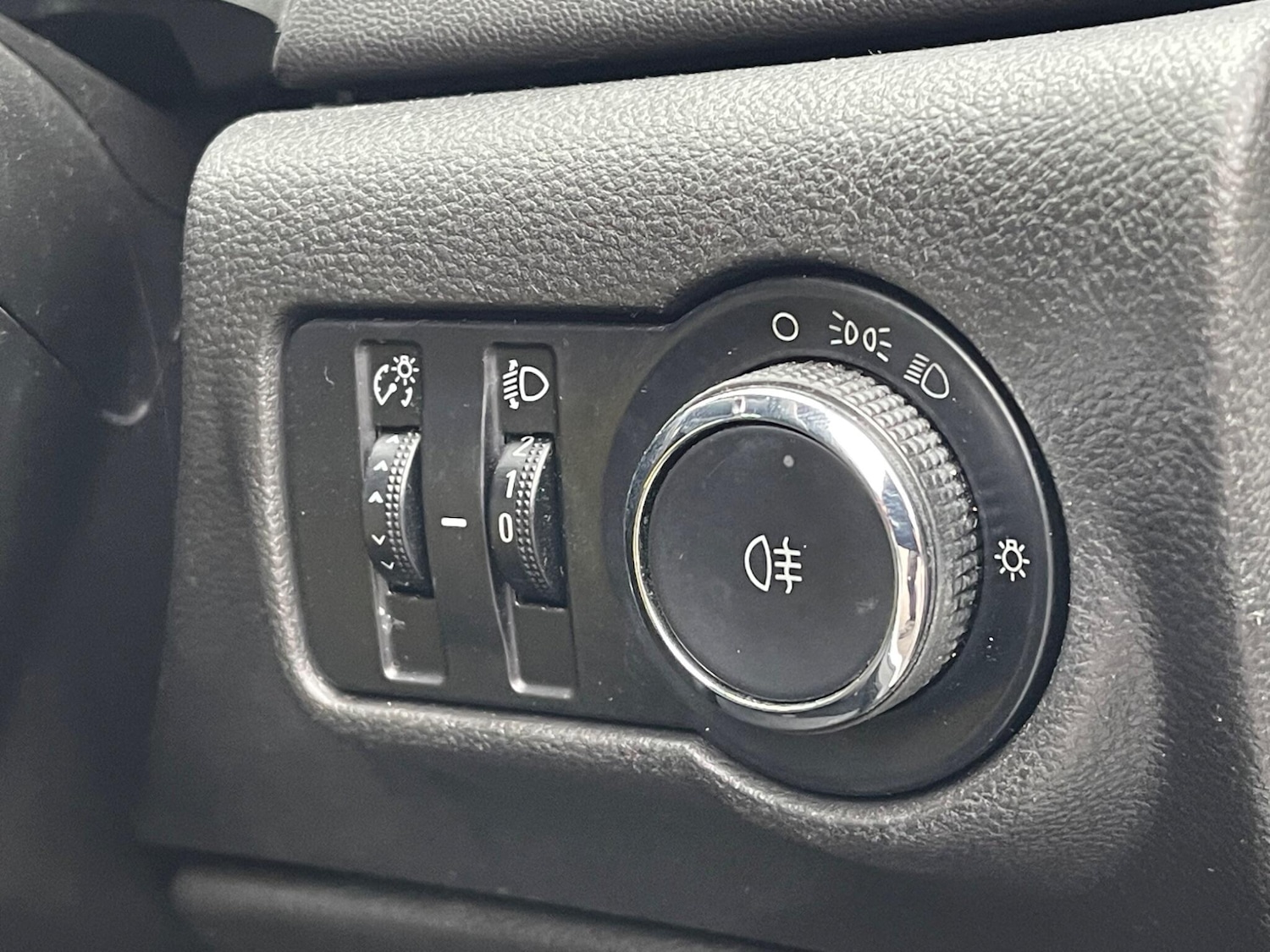 Used Vauxhall Astra 2013 for sale - 76667372: Photo 22