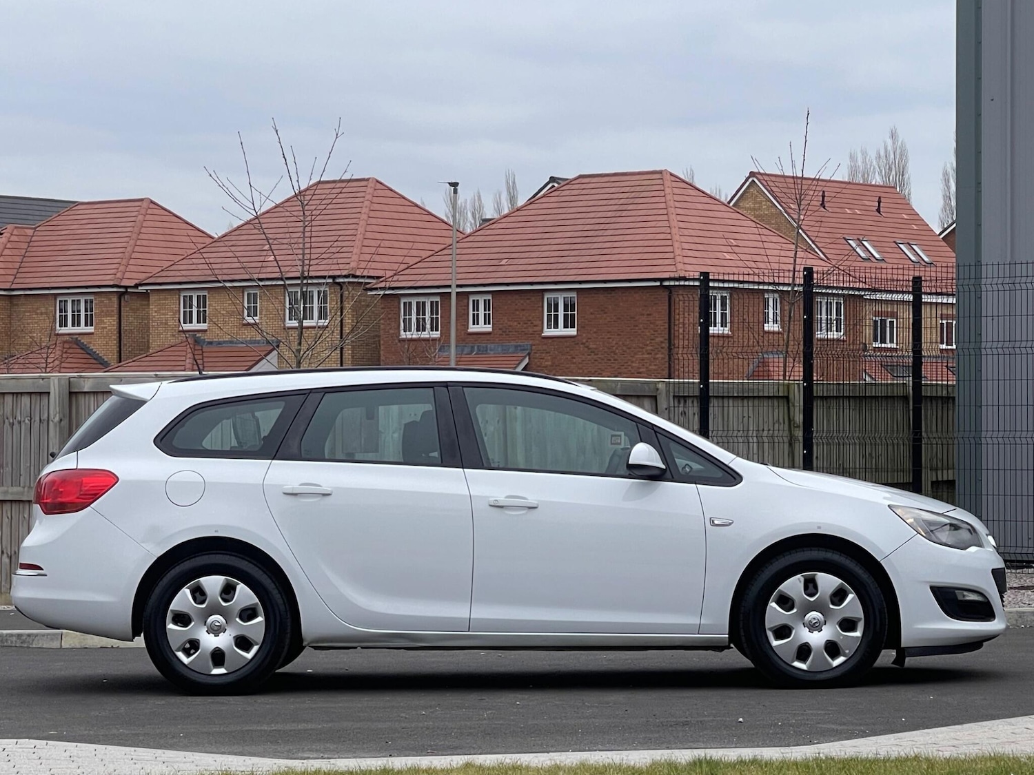 Used Vauxhall Astra 2013 for sale - 76667372: Photo 7