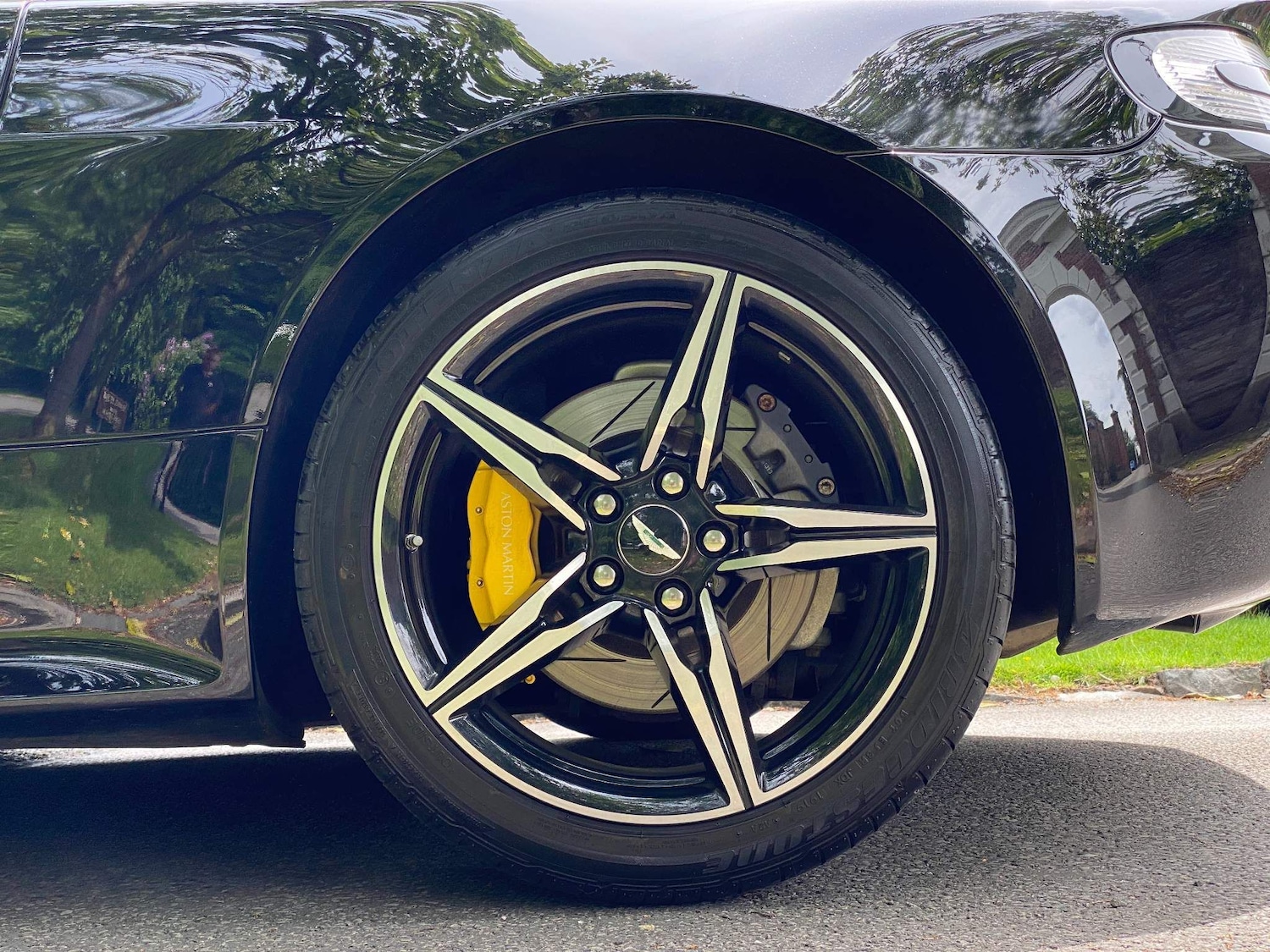 Used Aston Martin Vantage 2015 for sale - 76071726: Photo 17