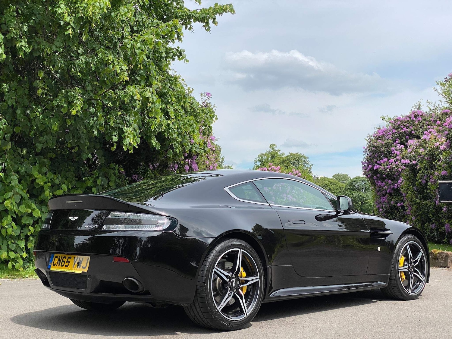 Used Aston Martin Vantage 2015 for sale - 76071726: Photo 22