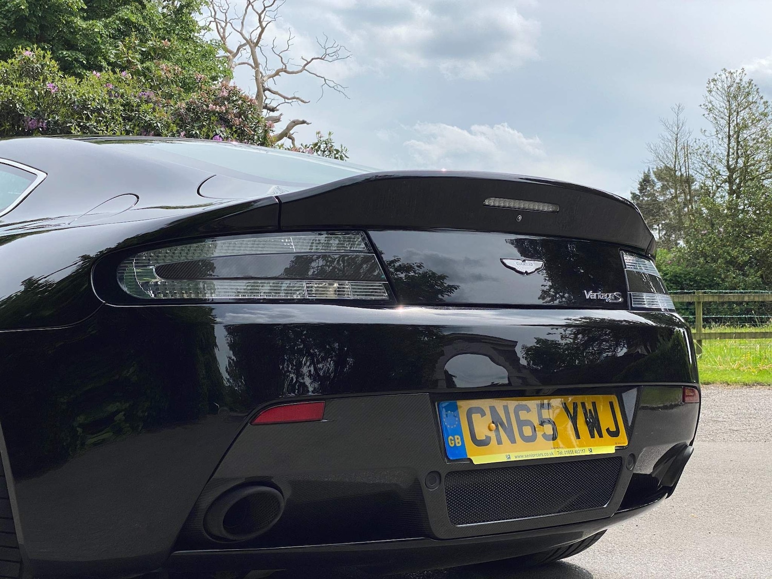 Used Aston Martin Vantage 2015 for sale - 76071726: Photo 24
