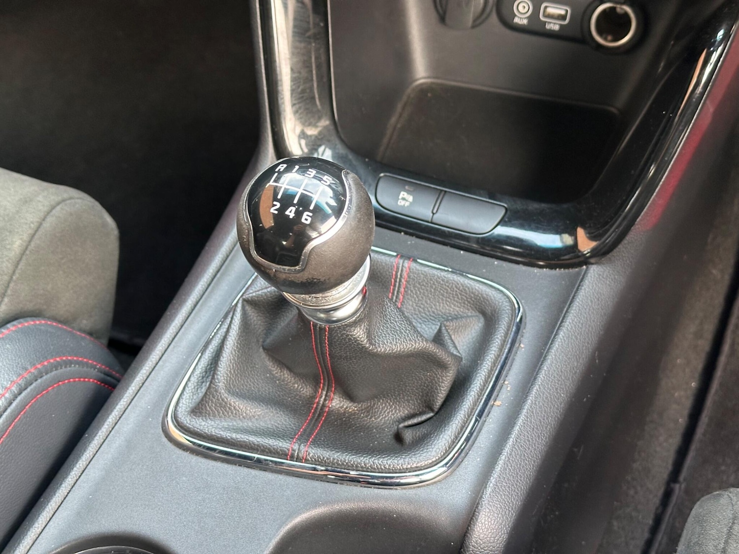 Used Kia Pro Ceed 2015 for sale - 76667363: Photo 11