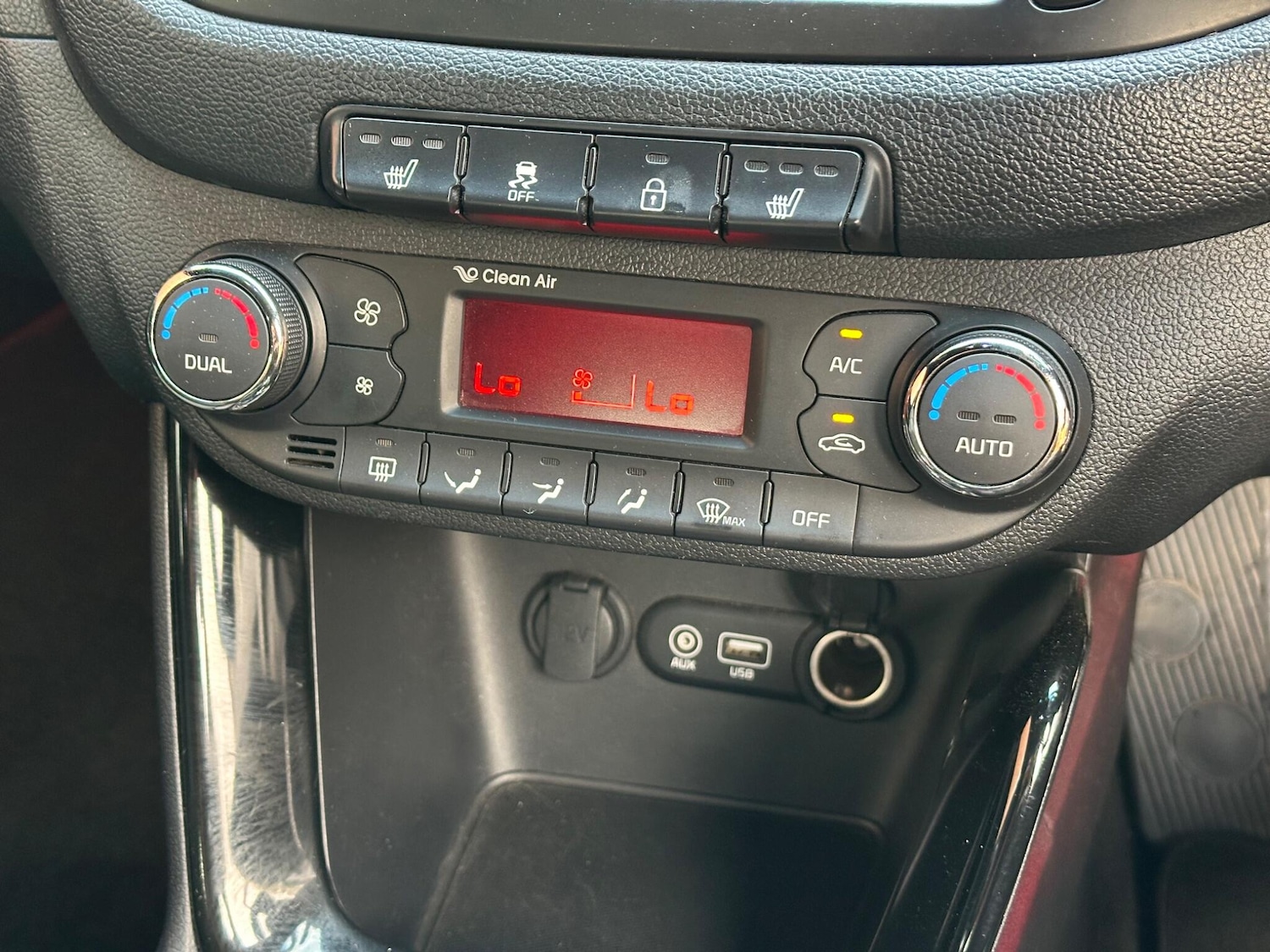 Used Kia Pro Ceed 2015 for sale - 76667363: Photo 23