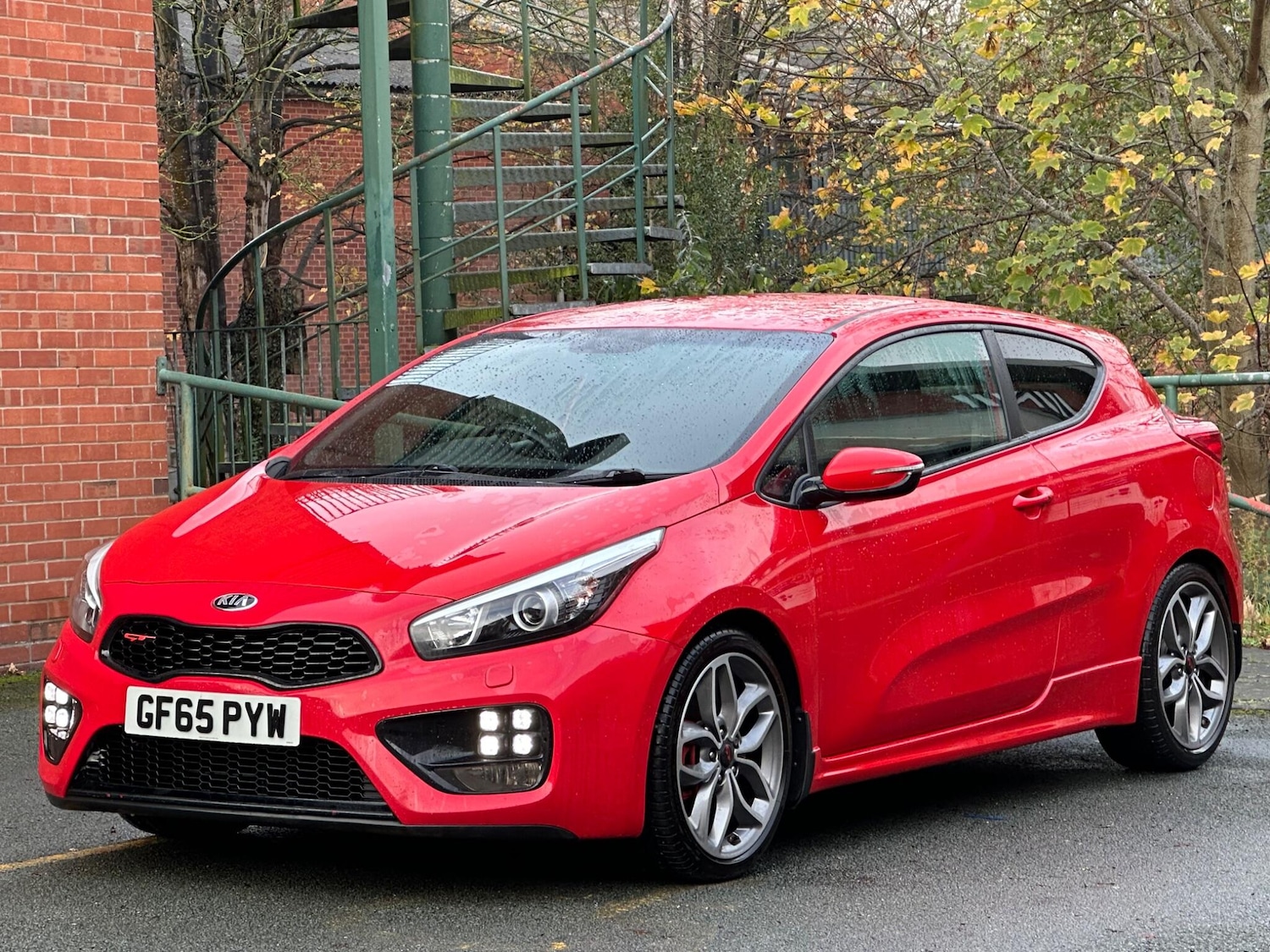 Used Kia Pro Ceed 2015 for sale - 76667363: Photo 3