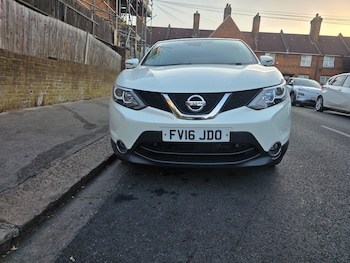 Used Nissan Qashqai 2016 for sale - 79513976: Photo