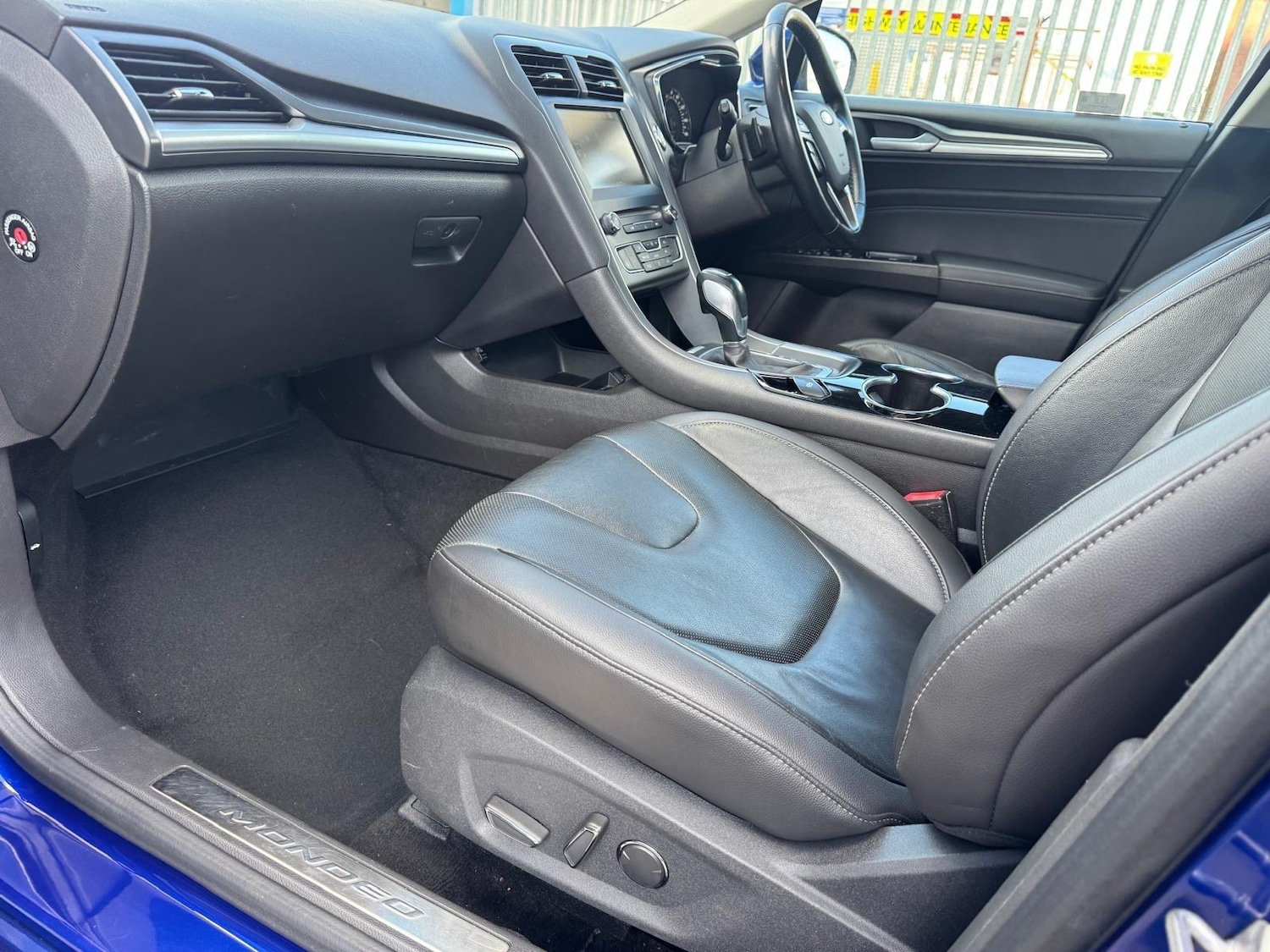 Used Ford Mondeo 2015 for sale - 78116030: Photo 36