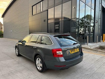 Used Skoda Octavia 2020 for sale - 79262335: Photo