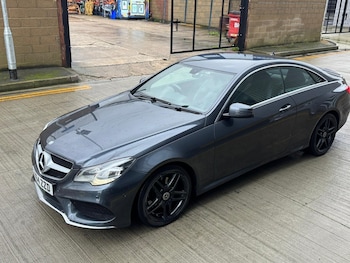 Used Mercedes-Benz E Class 2014 for sale - 79590578: Photo