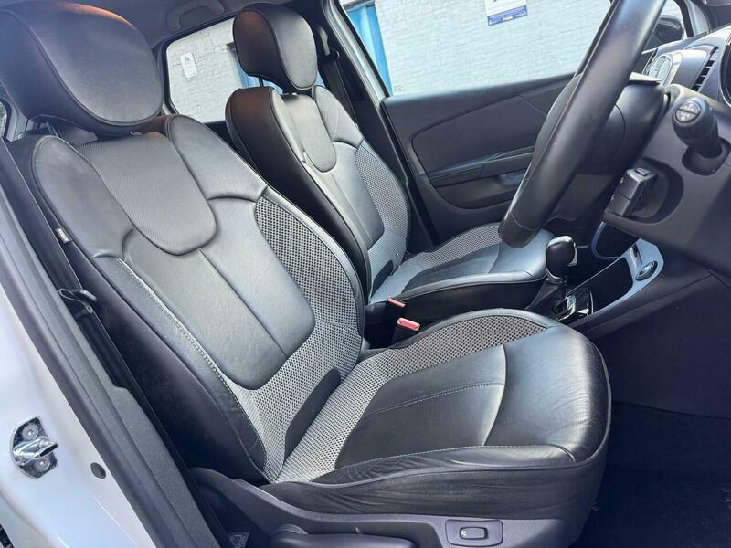 Used Renault Captur 2017 for sale - 78058594: Photo 13