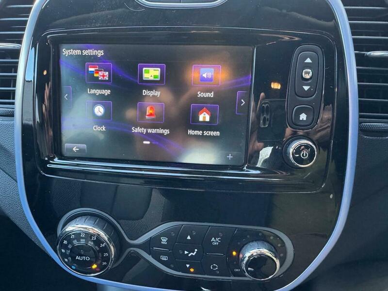 Used Renault Captur 2017 for sale - 78058594: Photo 18