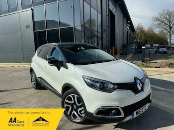 Used Renault Captur 2017 for sale - 78058594: Photo